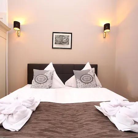 Aparthotel Schloss Am Fischhorn 3*