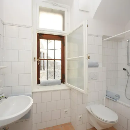 Aparthotel Schloss Am Fischhorn 3*