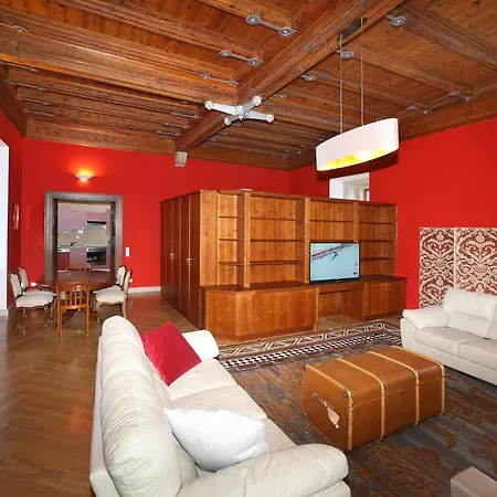 Aparthotel Schloss Am Fischhorn 3*